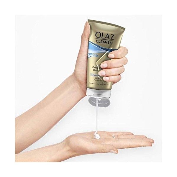 Olay Nettoyage : nettoyage du visage, détoxifiant et brillant - Frotter tous les jours - 150 ml.