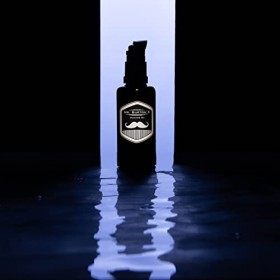 Mr. Burton ́s Shaving Oil - Huile de rasage pour un rasage traditionnel - Prévient les irritations de la peau - Nourrit avec 