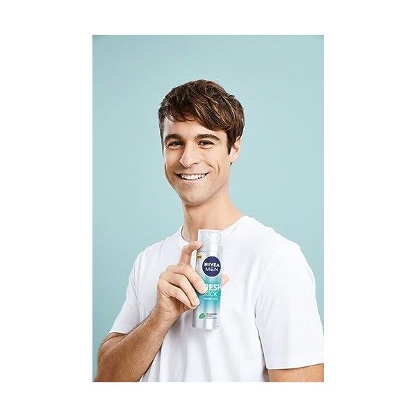 NIVEA Men Fresh Kick Mousse à raser 200 ml , mousse à raser rafraîchissante pour homme infusée avec de leau de menthe et de