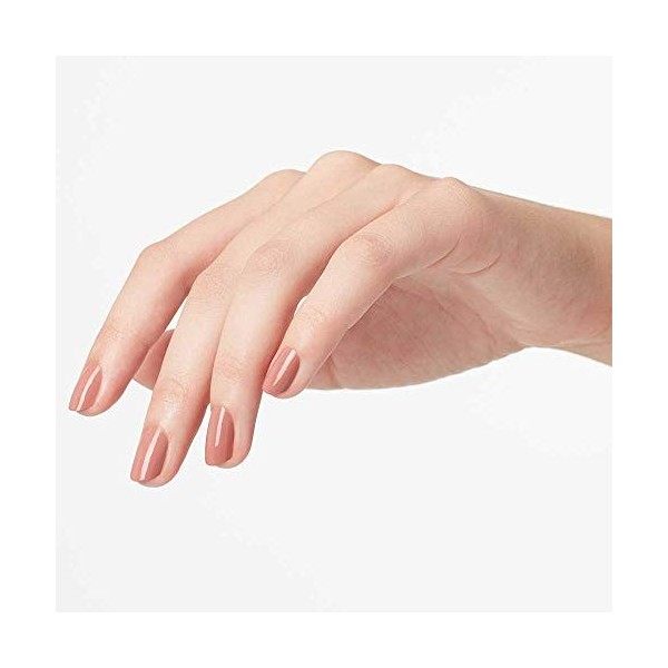 OPI Nail Lacquer - Vernis à Ongles classique - Barefoot in Barcelona - Couleur : nude - Qualité professionnelle - 15ml