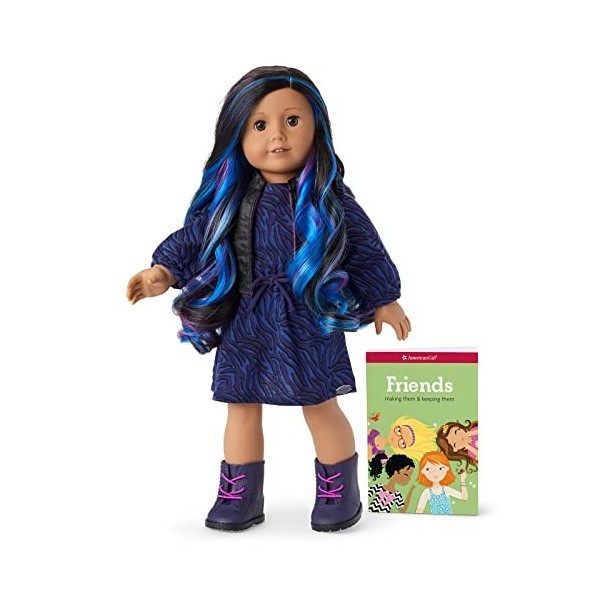 American Girl Truly Me 92 Poupée 45,7 cm avec yeux bruns, cheveux bouclés noirs-bruns avec mèches bleues et violettes et pea