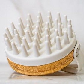 MakeMyMask - Brosse Anti-Chute [Th]
