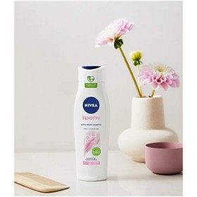 NIVEA Shampooing Sensible 250 ml , Shampooing Ultra Doux avec Pro Vitamine B5, Shampooing Optimisé au pH pour Cuir Chevelu S