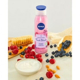 Nivea Fresh Blends – Gel douche parfumé à la framboise 300 ml , gel douche fruité pour femme, gel douche végétalien avec lai