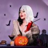 Perruque Noire et Blanche Perruques Halloween Femme Peruque Femme Naturelle avec Une Frange pour Cosplay de Fête dHalloween,