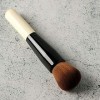 reamhome Pinceau de maquillage en bois avec manche en bois dense, poils ronds et doux, couverture complète du visage, pinceau