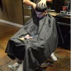 traderplus Cape de coupe de cheveux avec fenêtre de visualisation pour coiffeur, barbier, styliste, coupe de cheveux 57 x 47 