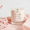 Self-Love Affirmation Crystal Candle – Bougie en cire de soja parfumée pivoine, daim blush dans un coffret cadeau 200 ml ave