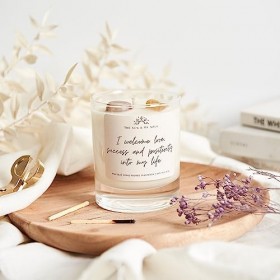 Positive Affirmation Bougie en cristal – Bougie parfumée à la vanille en cire de soja dans une boîte cadeau 200 ml avec 2 cr