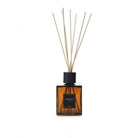 Culti Diffuseur de parfum en bâtonnets de 1000 ml Milano, parfum Era, à la midollin, cassis, rose et ambre végétale. - Durée 