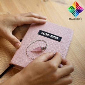 Pendule Divinatoire en QUARTZ ROSE en forme de Cône – Pendule de Radiesthésie en Pierre Naturelle – 10 GR [Satisfait ou Rembo