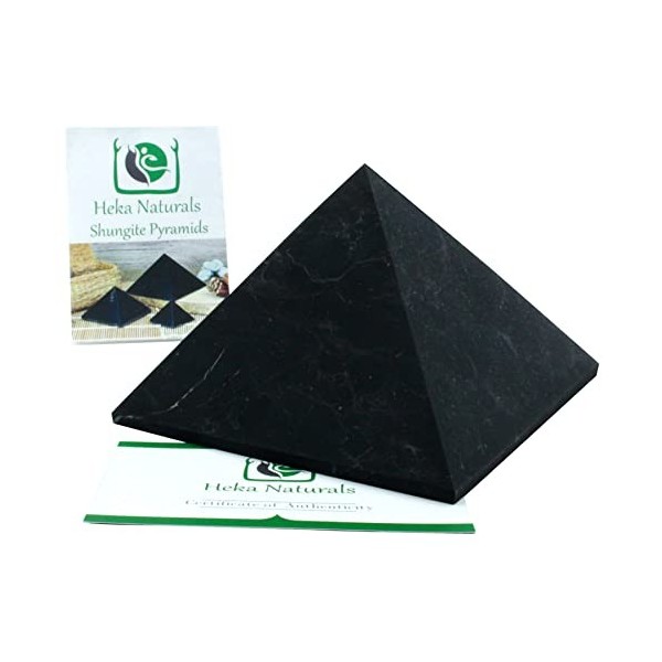 Heka Naturals Pyramide de shungite Non polie, Contient des fullerènes de Carbone | Figure Authentique en Pierre de shungite d