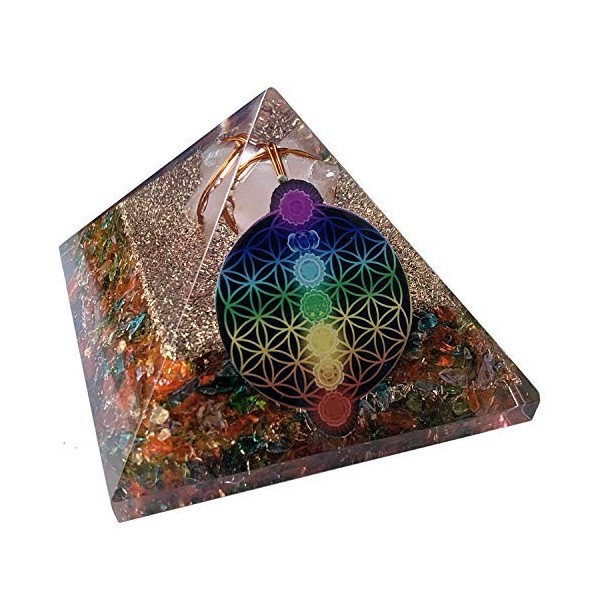 CHONIT Orgonite Pyramide de Chakra Mix Multicolore avec symbole Fleur de Vie Protection Petit Cristal de Roche Décoration pou