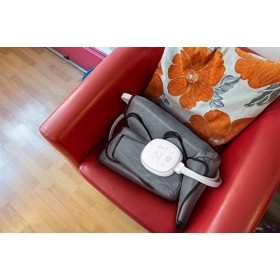 VITALZEN® Press Mini masseur de pieds et de jambes – Compression et massage thermothérapie – Design essentiel pour les pieds 