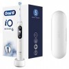 Oral-B iO, Brosse à Dents Électrique Rechargeable, Souple pour Voyage, Détecteur de Position, 1 Brossette et 1 Étui de Voyage