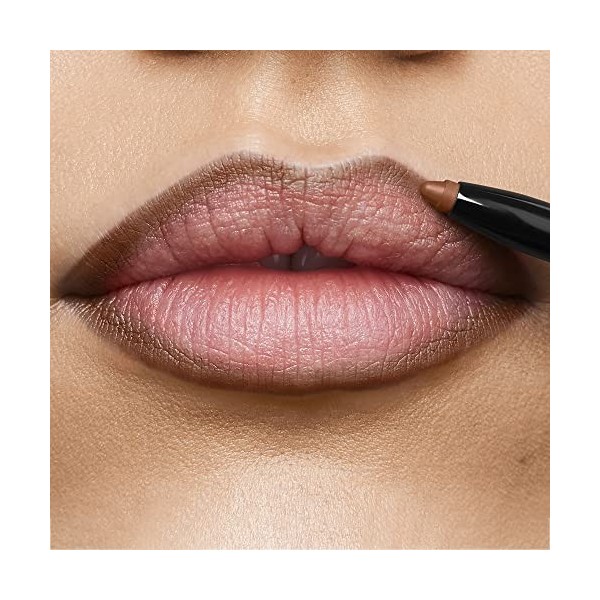 Avon Glimmerstick Crayon à lèvres Nude, infusé avec de la vitamine E pour une application lisse et des lèvres définies