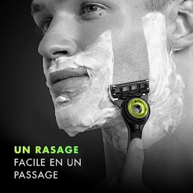 GilletteLabs Avec Barre Exfoliante, Rasoir Pour Homme De Gillette, 1 Manche, 1 Recharge De Lame, Comprend Un Support Magnétiq