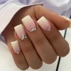 Prosy 24pcs French Medium Square Crystal Press Nails Nude Flower gloss faux ongles Acrylique Art ensemble complet de faux ong