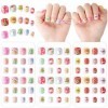 Kiiwah 72 Pièces Faux Ongles de Noël pour Enfant, Pré-collé Faux Ongles Noël, Christmas Press on Nails, Tips de Faux Ongle po