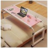 Table Roulant sur Lit, Table de Chevet avec roulettes Bureau de lit Mobile Hauteur Réglable Table Roulant de Lit Poste de Tra