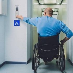 Lot de 6 autocollants pour fauteuil roulant - 12 x 12 cm - Film autocollant extérieur - Pour voiture, porte, mur, avis handic