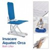 Invacare Aquatec Orca Siège élévateur de Baignoire inclinable – Aides de Salle de Bain et sécurité – Housses Bleues