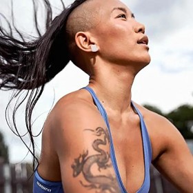 Ruban adhésif pour boucles doreilles