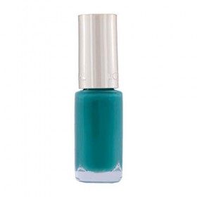LOréal Paris Vernis brillant « Color Riche » 244 Green Lol