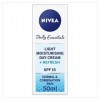 Nivea Daily Essentials Crème de jour hydratante légère SPF 15 50 ml