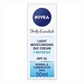 Nivea Daily Essentials Crème de jour hydratante légère SPF 15 50 ml