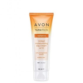 Avon Nutra Effects Crème de jour teintée SPF 20