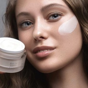 Artdeco Skin Yoga with lotus Crème Intensive Hyaluronique, 50ml