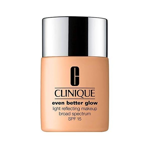 Clinique Even Better Glow Light Reflecting Makeup SPF 15 Fond de teint CN62 Porcelain Beige 30ml