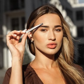 STALEKS PRO Pince à sourcils épais et larges en acier inoxydable Expert 10/1