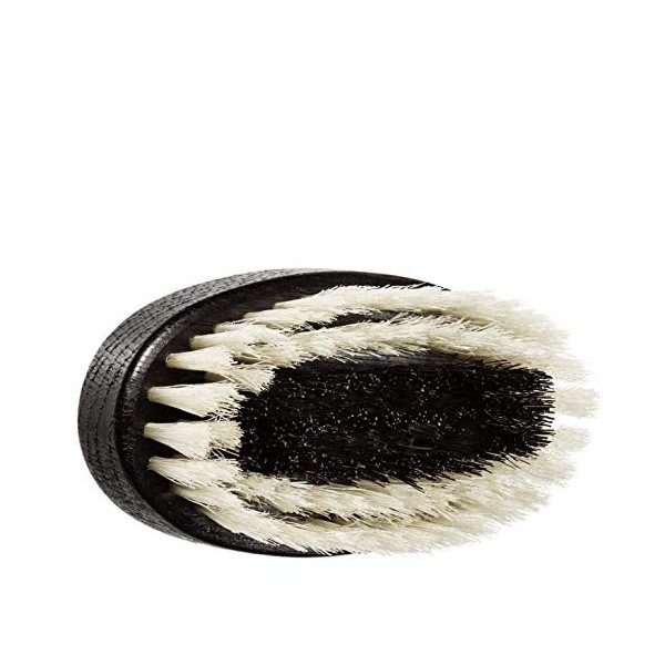 OAK BEARD BRUSH SOFT I Brosse à barbe 92x51mm : met en forme les barbes courtes à l’aide de poils souples qui protègent la p