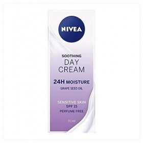 Nivea Daily Essentials Sensitive Day Cream SPF15 Crème Jour et Nuit