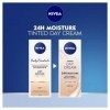 Nivea Crème de jour pour le visage - Teinte légère - Hydratante - Essentiels quotidiens - SPF 15 - Tube de 50 ml