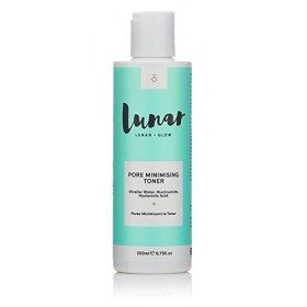 La Lotion tonique pour resserrer les pores de Lunar Glow, une lotion tonique visage qui contient de la niacinamide et de lac