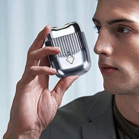 BORDSTRACT Tondeuse à Barbe, Mini Tondeuse à Barbe Lavable Rechargeable Portable Argentée pour Ensemble De Rasage De Salon à 