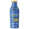 NIVEA SUN Lait solaire Protect & Hydrate FPS 30 1 x 200 ml , crème solaire hautement efficace, protection solaire pour adult