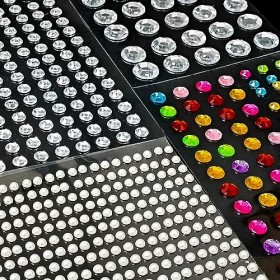 2548pcs bijoux de cheveux strass, bijoux de cheveux auto-adhésifs perles de visage breloques de cheveux gemmes, perles de che