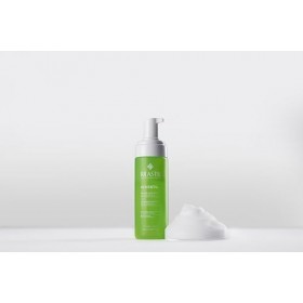 Rilastil - Acnestil Mousse Limpiadora Profunda, Sebonormalizante y Calmante que Reduce las Imperfecciones, Para Piel Irritada