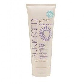 Sunkissed Tan Gradual Medium - Dark 200 ml - Formule 95 % naturelle - Végétalien - Sans cruauté envers les animaux - Beurre d
