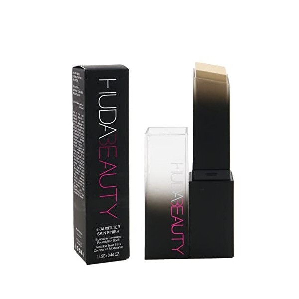 Huda Beauty FauxFilter Skin Finish Buildable Coverage Foundation Stick noix de cajou 140 - Doré 