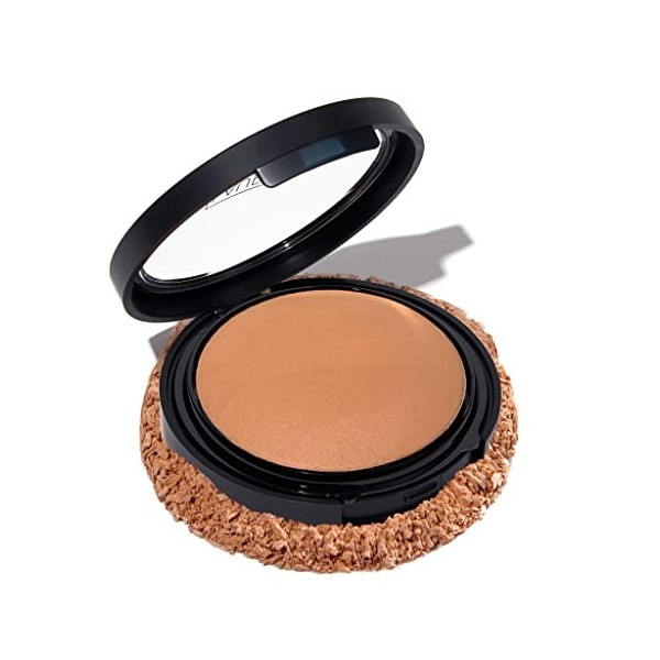 LAURA GELLER NEW YORK Faked Double Take Powder Foundation Fair – Couverture moyenne à complète à construire – Finition mate