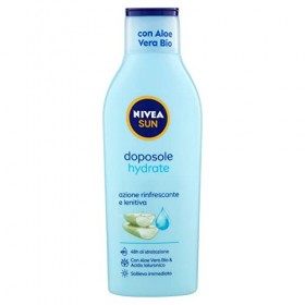 NIVEA SUN Lait Après-soleil Hydrate 200 ml, Crème après-soleil à laloe vera bio et acide hyaluronique, Crème hydratante pour