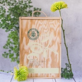 La Chinata Coffret cadeau Shampooing 360ml + Crème mains 75ml + Lait corporel 360ml + Gel douche 500ml + Gommage 150ml + Sav