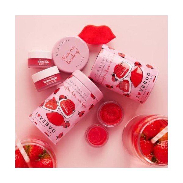 NCLA Beauty - Duo de Soins Gommage et Baume pour les Lèvres - LOVEBUG STRAWBERRY FIZZY