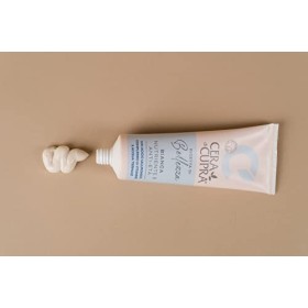 Cera di Cupra, Crème Blanche Nouvelle Formulation, avec Acide Hyaluronique, Vitamines et Eau Thermale, Action Hydratante et A