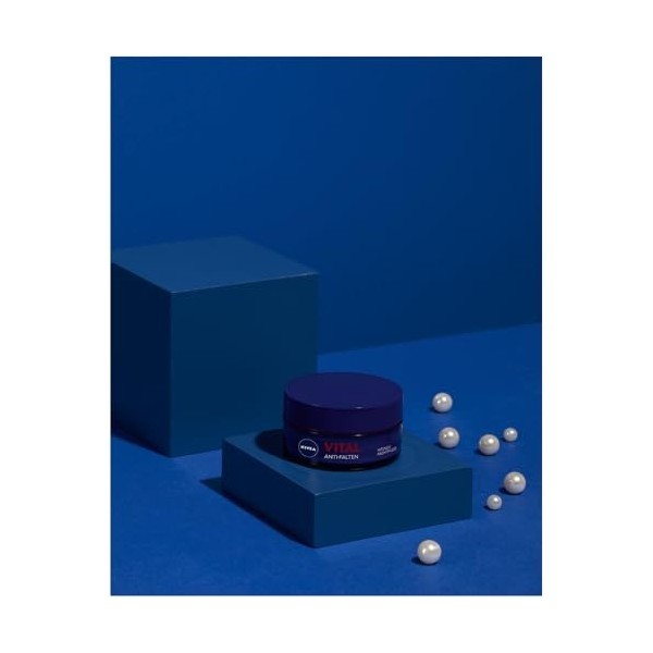 NIVEA VITAL Soin de nuit anti-rides intensif pour peaux matures, soin du visage avec calcium, extraits de perles et huile de 
